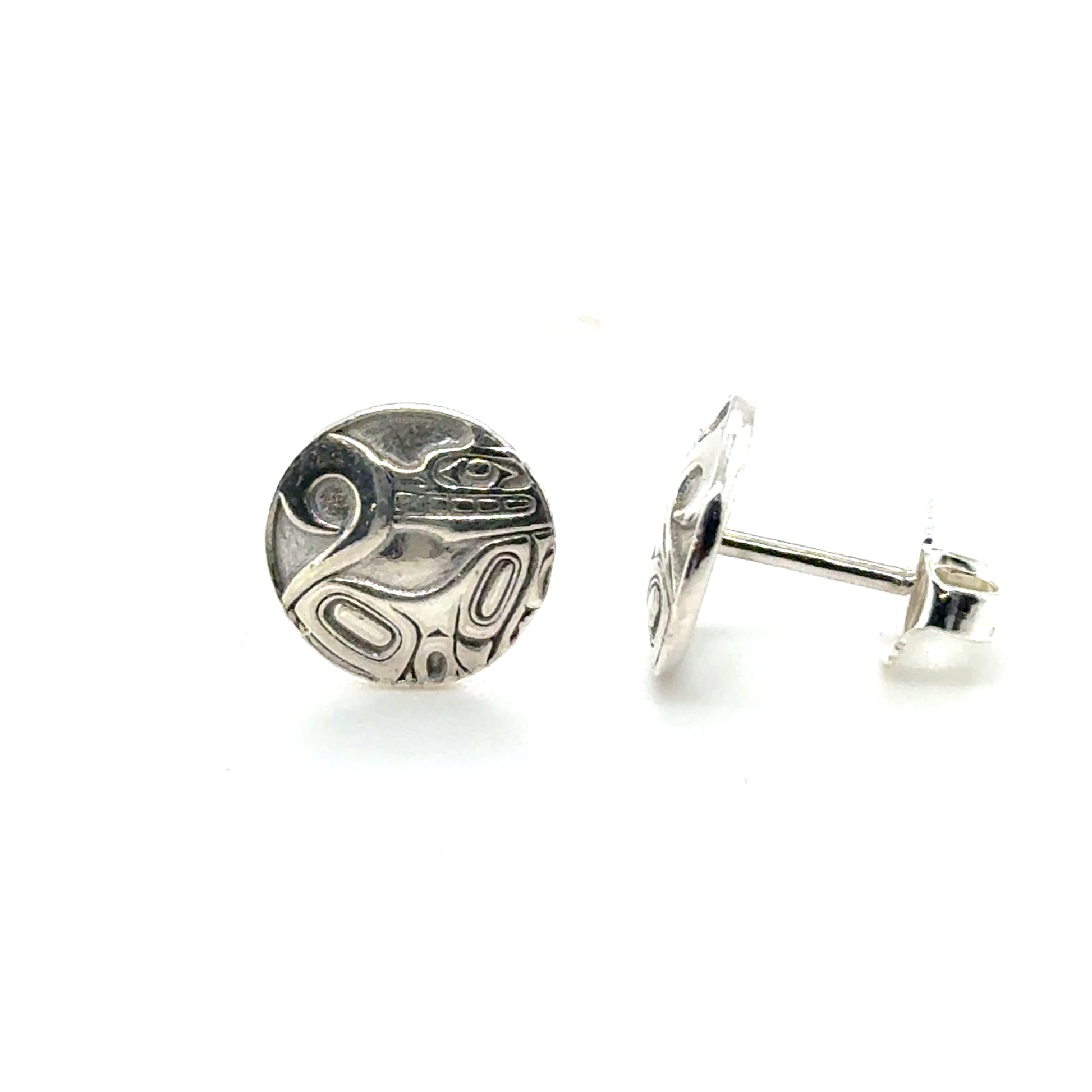 Studs - Sterling Silver - Round - Mini - 10mm - Wolf