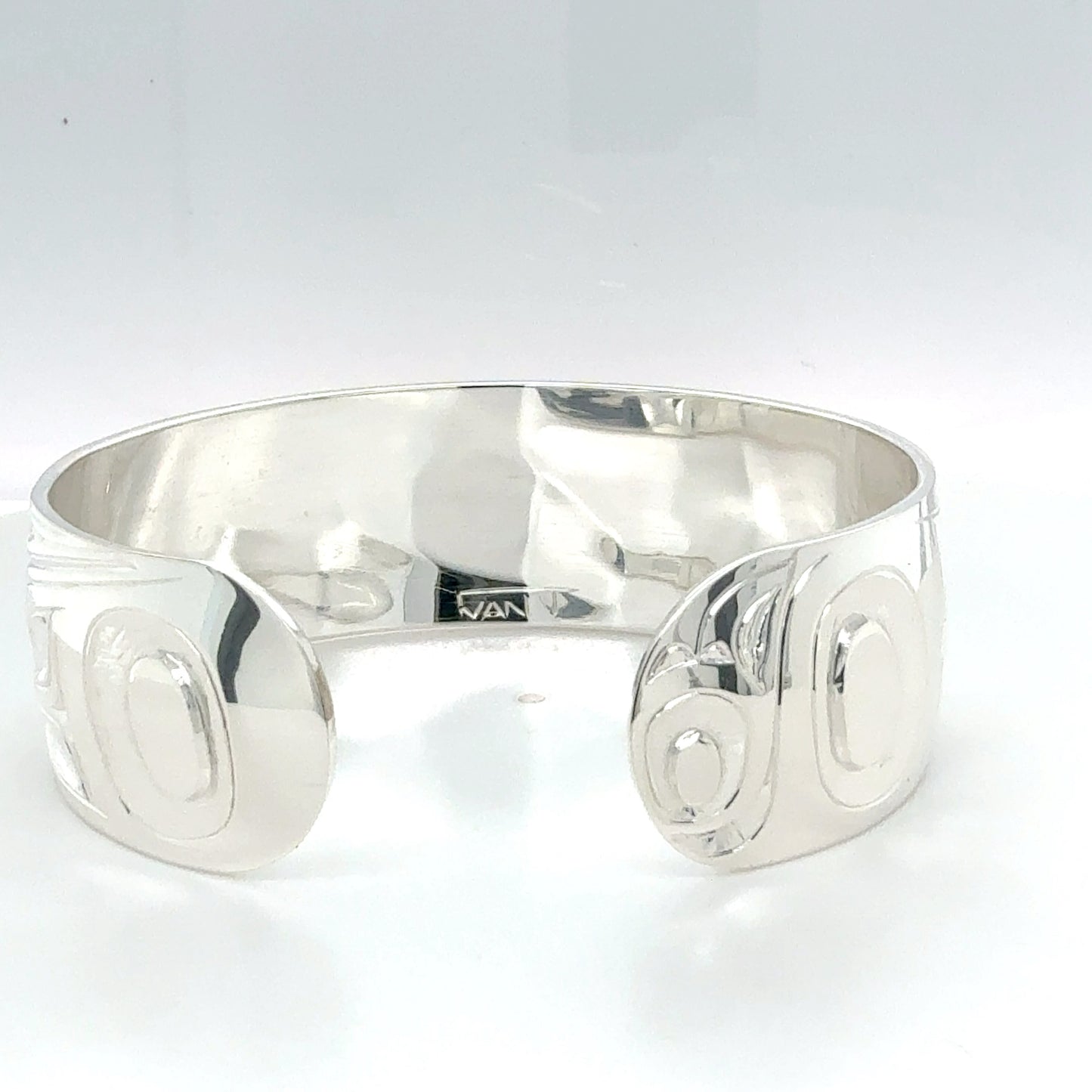 Bracelet - Sterling Silver - 3/4" - Hummingbird